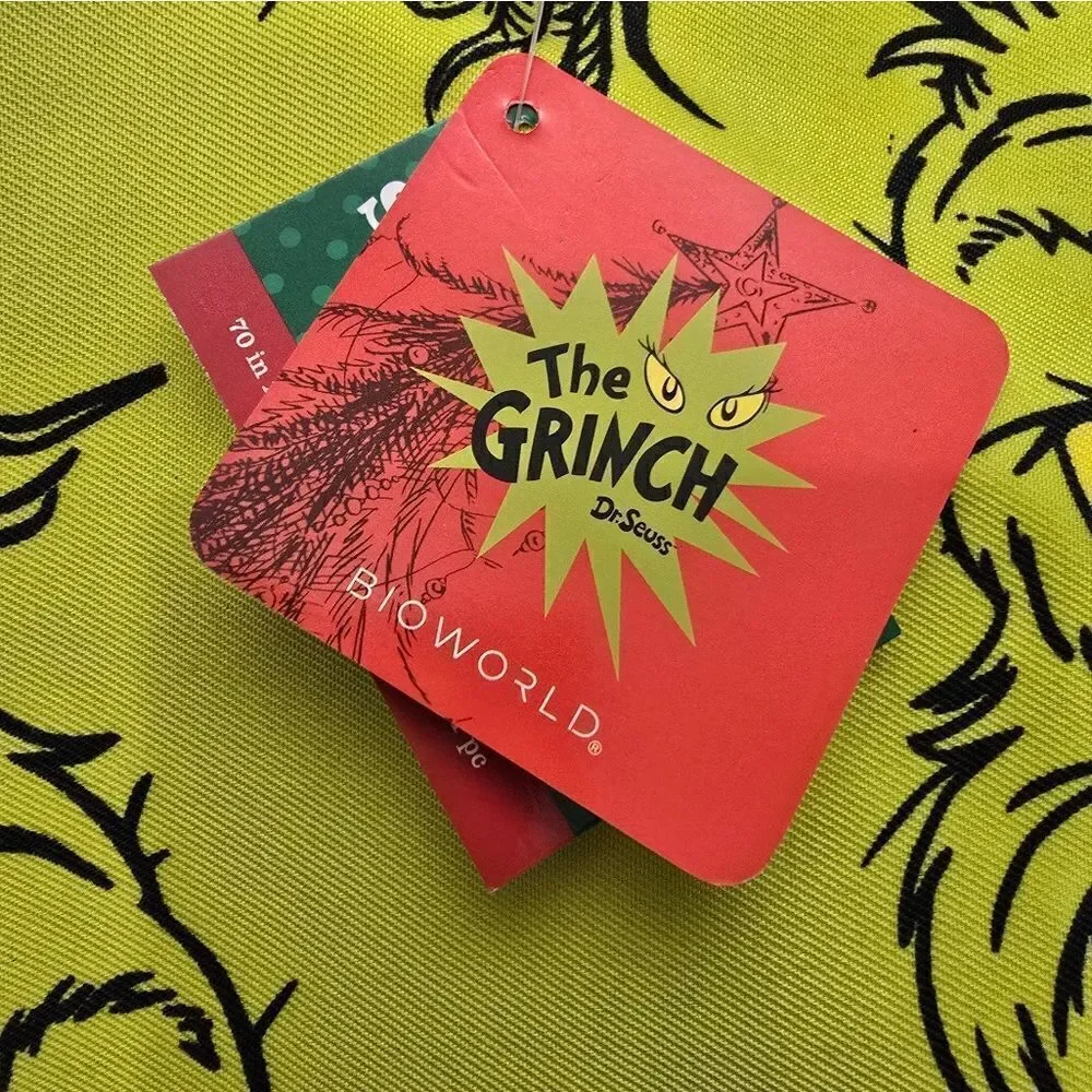 Nwt Dr. SEUSS The Grinch Stole Christmas Table Runner, Green